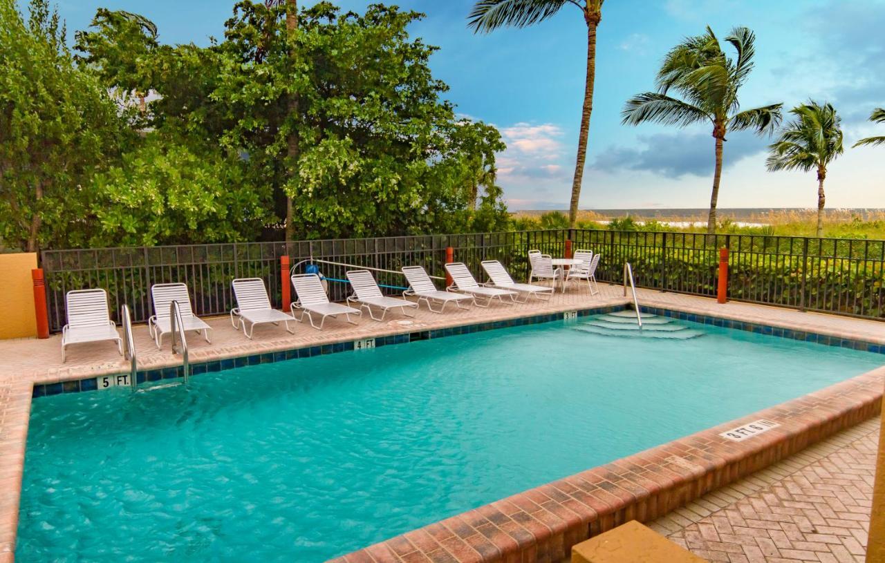 פורט מיירס ביץ' Estero Island Beach Villas 204 מראה חיצוני תמונה